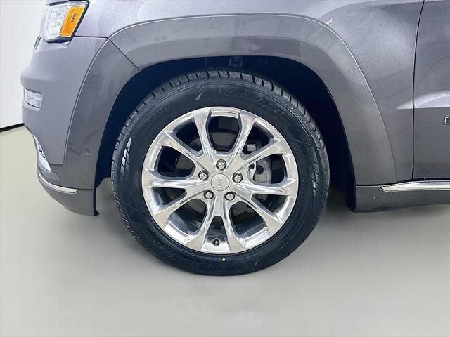used 2020 Jeep Grand Cherokee car, priced at $30,512