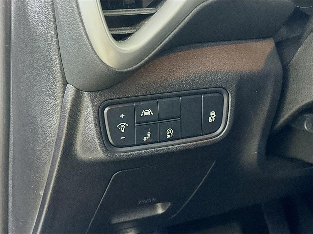 used 2022 Kia Soul car, priced at $14,000