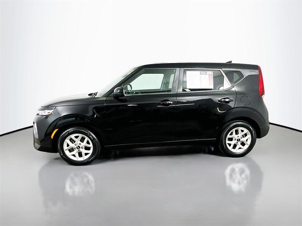 used 2022 Kia Soul car, priced at $14,000