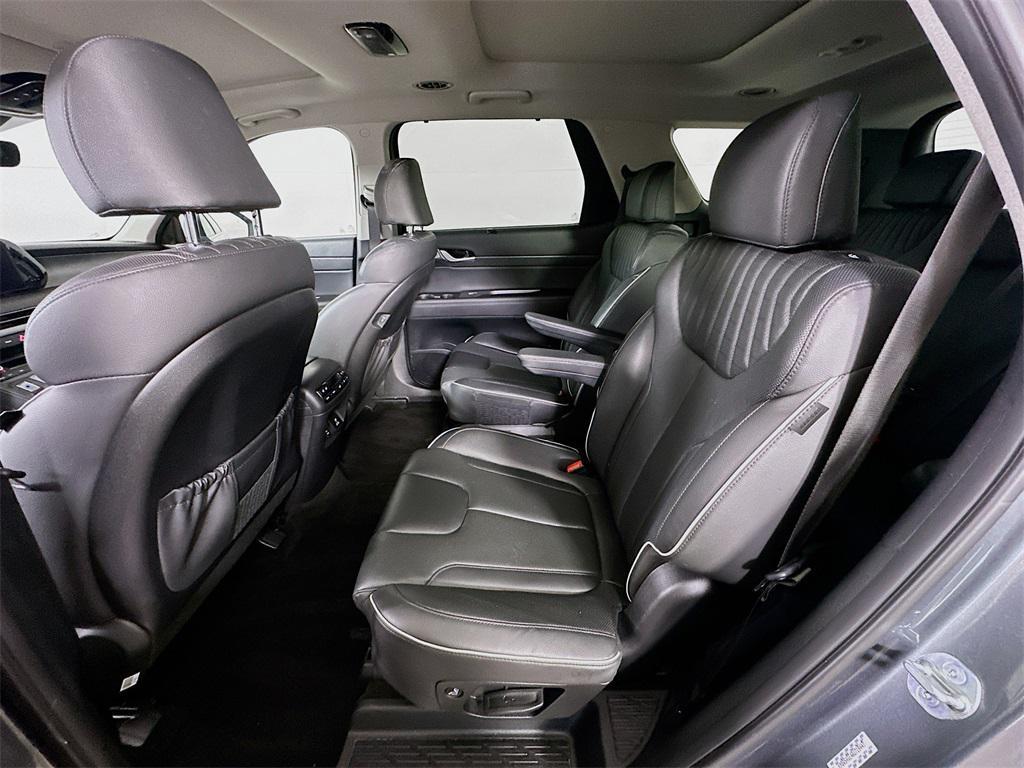 used 2024 Hyundai Palisade car, priced at $33,900