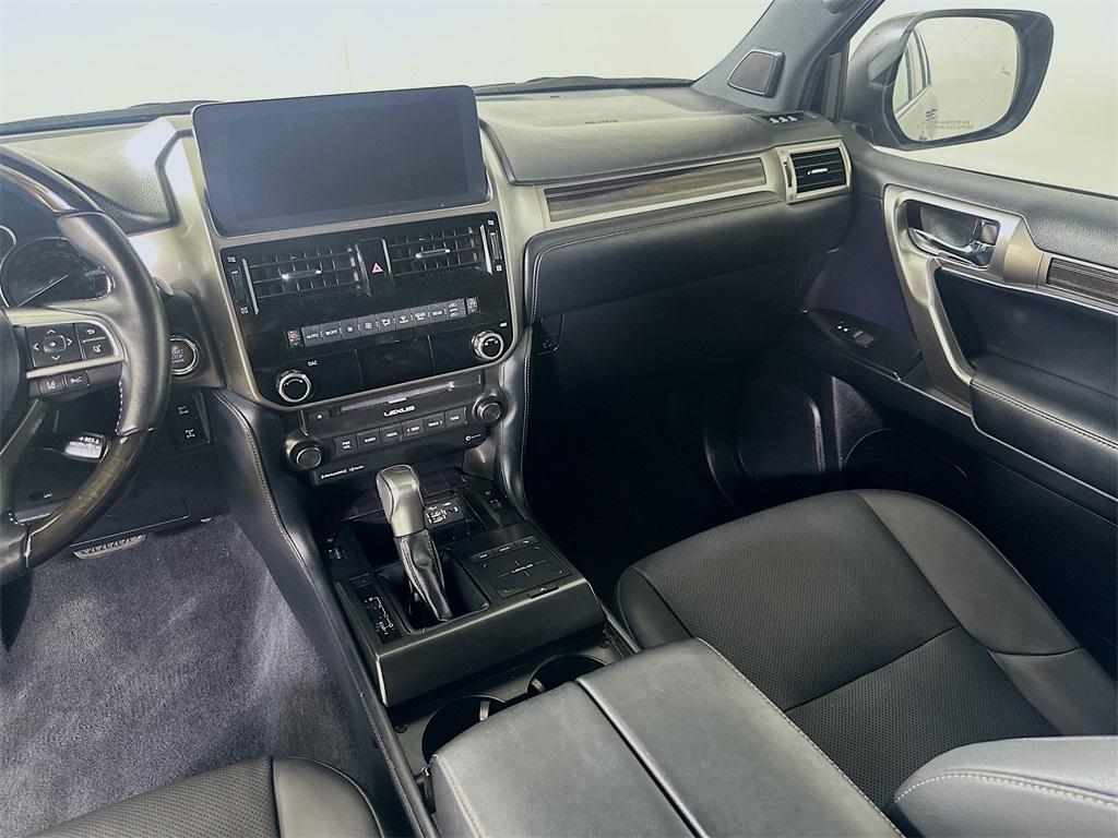 used 2023 Lexus GX 460 car, priced at $55,800