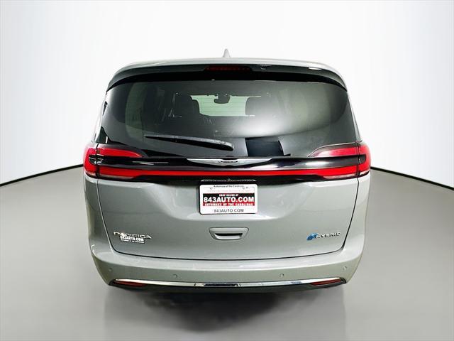 used 2022 Chrysler Pacifica Hybrid car, priced at $24,300