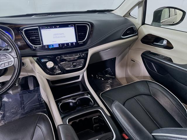 used 2022 Chrysler Pacifica Hybrid car, priced at $24,300