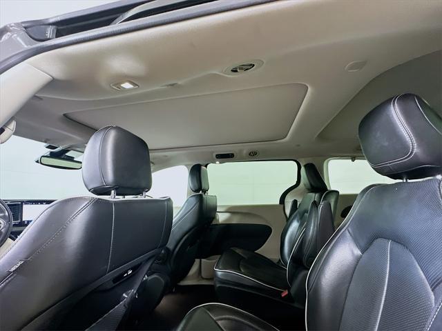 used 2022 Chrysler Pacifica Hybrid car, priced at $24,300