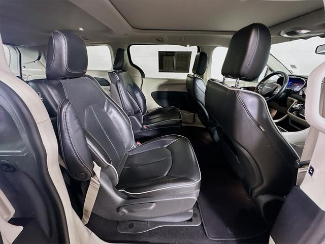 used 2022 Chrysler Pacifica Hybrid car, priced at $24,300