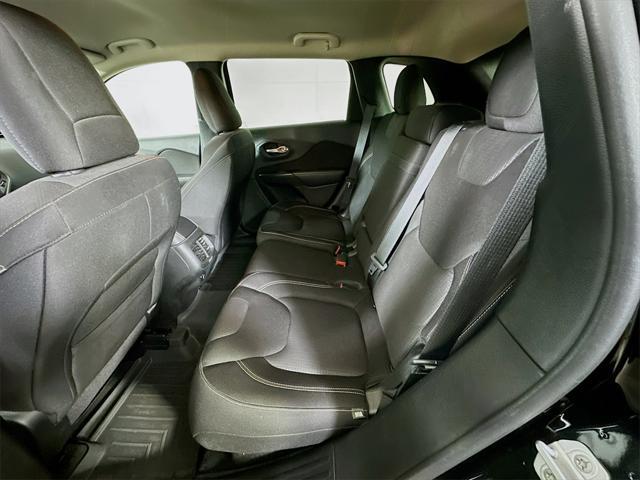 used 2015 Jeep Cherokee car, priced at $10,351