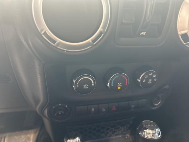 used 2016 Jeep Wrangler Unlimited car, priced at $18,772