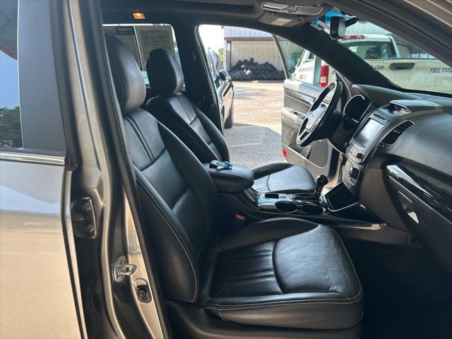 used 2014 Kia Sorento car, priced at $8,950
