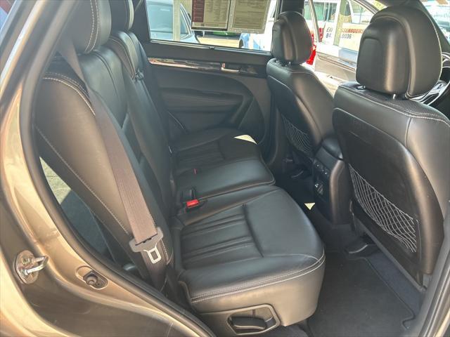 used 2014 Kia Sorento car, priced at $8,950