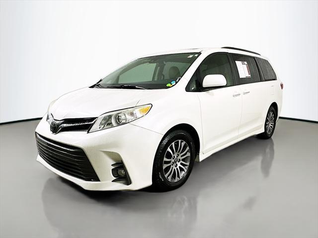 used 2018 Toyota Sienna car, priced at $26,994