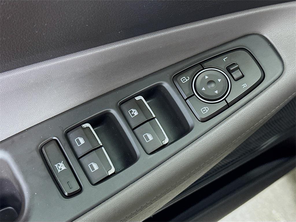 used 2020 Hyundai Santa Fe car, priced at $14,990