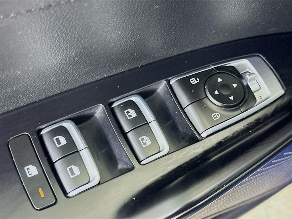 used 2022 Kia K5 car, priced at $23,497