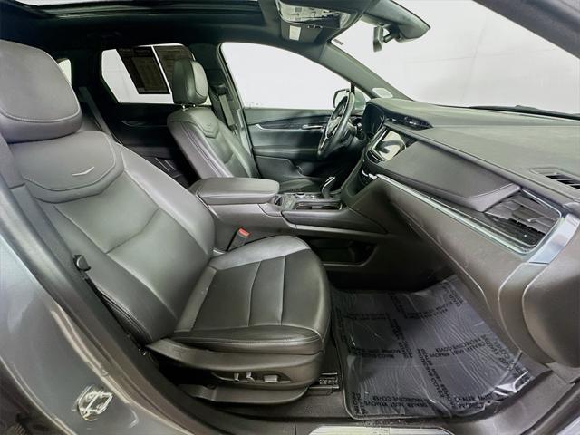 used 2023 Cadillac XT5 car, priced at $27,995