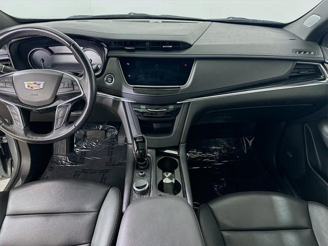 used 2023 Cadillac XT5 car, priced at $27,995