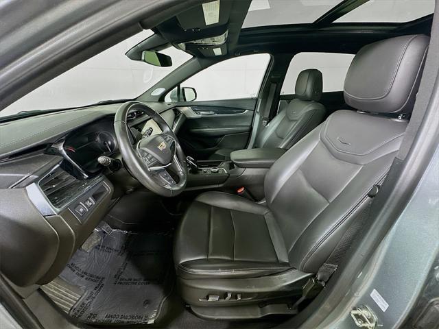used 2023 Cadillac XT5 car, priced at $27,995