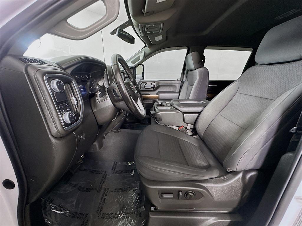 used 2022 GMC Sierra 2500 car, priced at $37,999