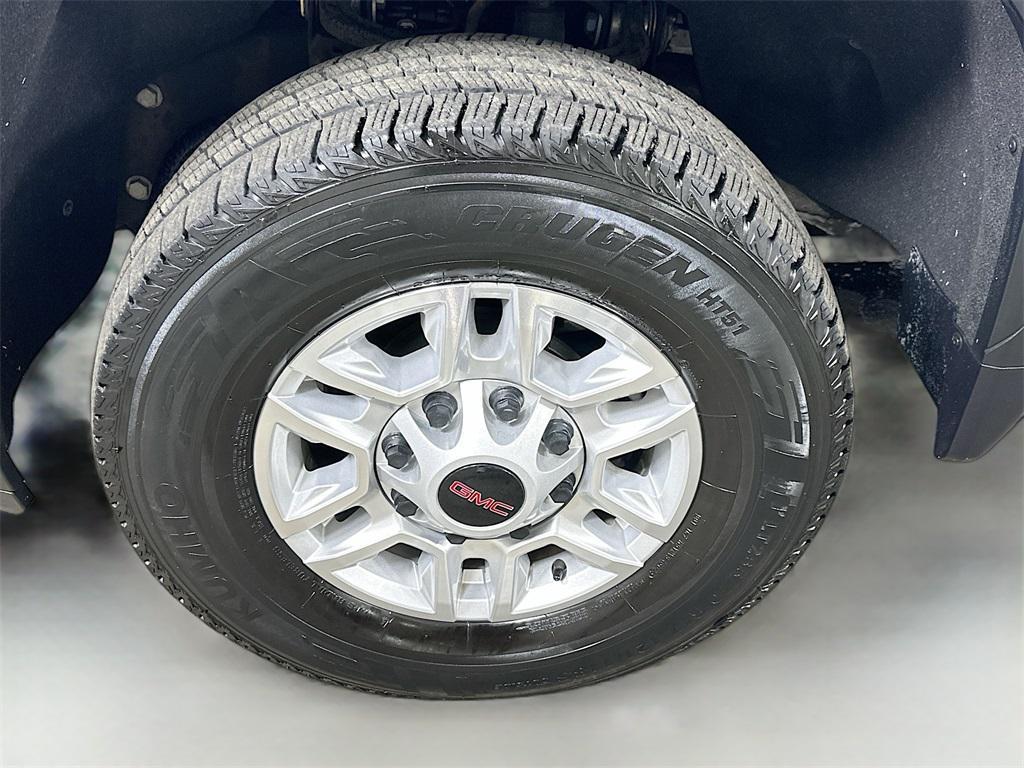 used 2022 GMC Sierra 2500 car, priced at $37,999