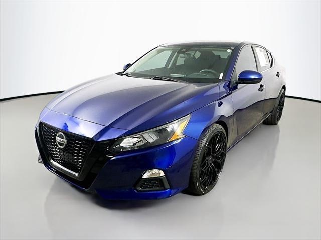used 2022 Nissan Altima car, priced at $17,400