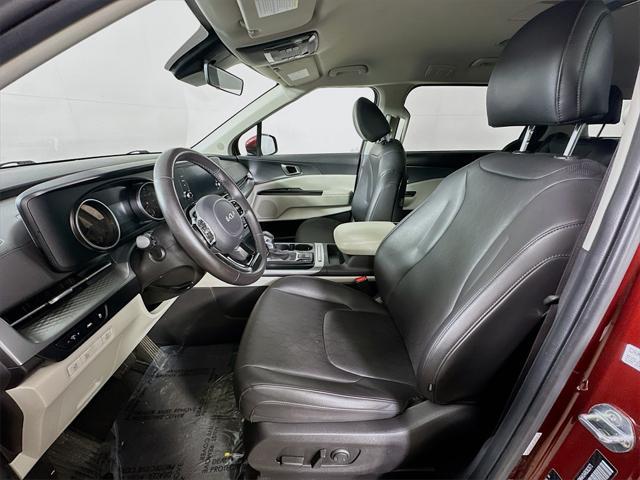 used 2024 Kia Carnival car, priced at $31,689