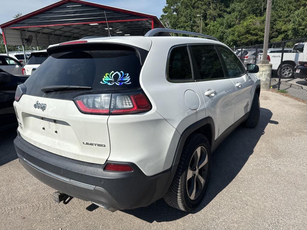 used 2019 Jeep Cherokee car, priced at $15,938