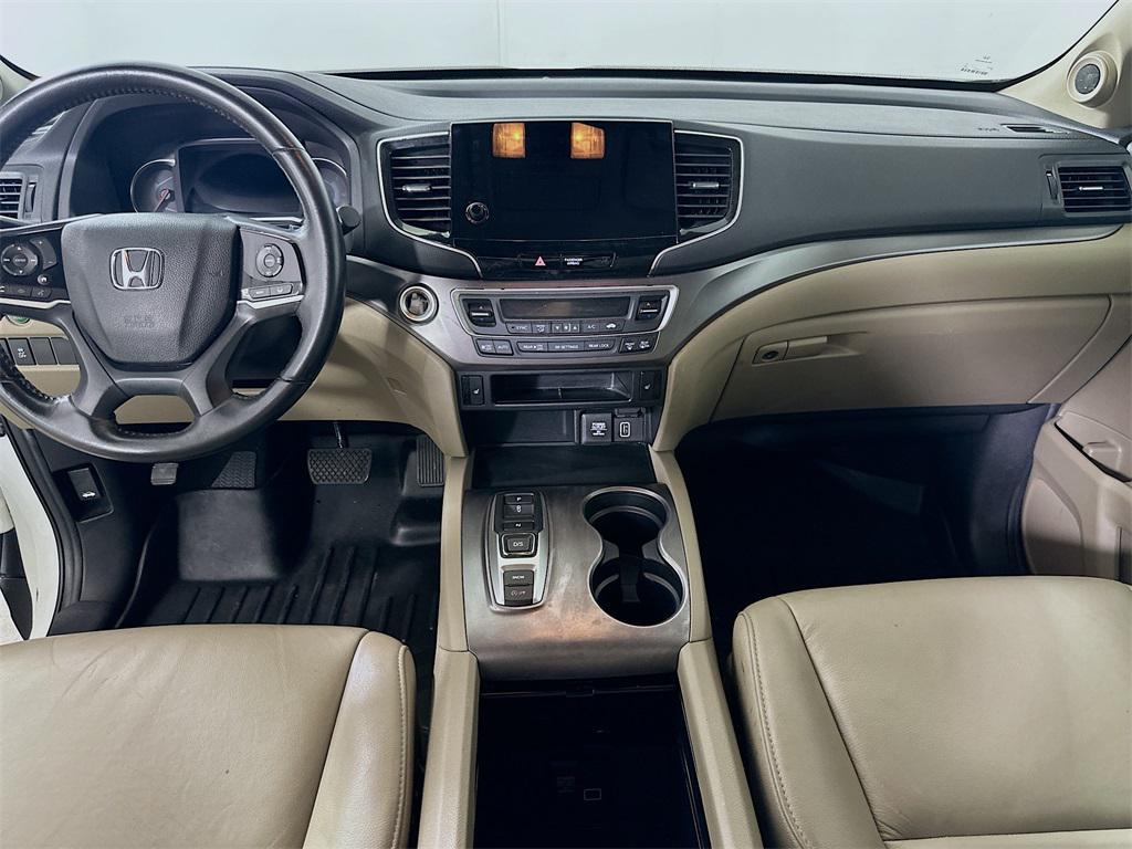 used 2021 Honda Pilot car, priced at $24,900