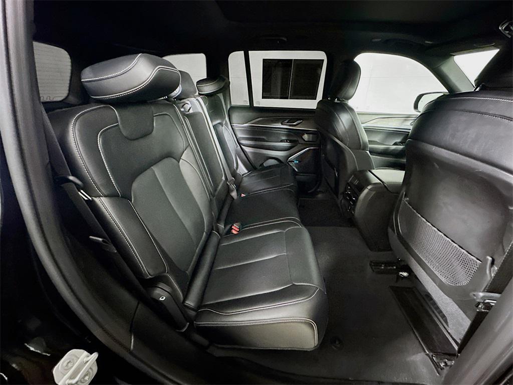 used 2022 Jeep Grand Cherokee car, priced at $33,500