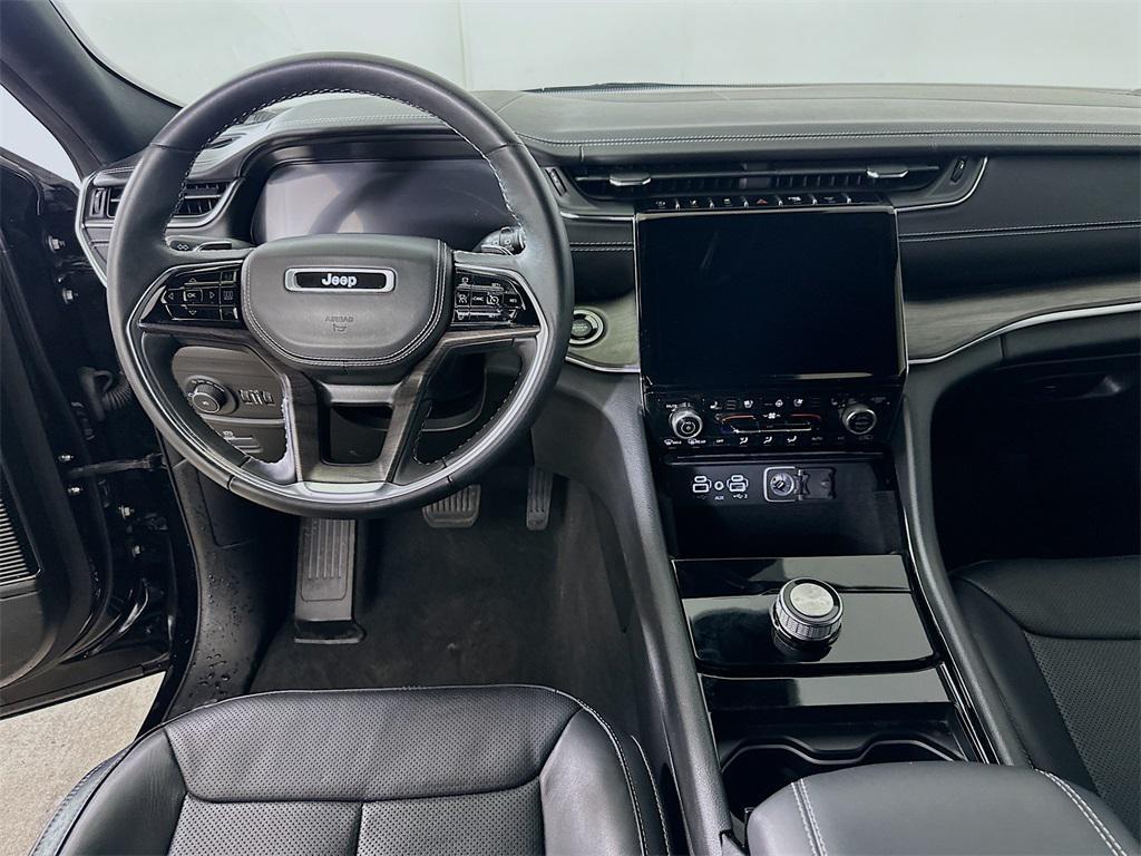 used 2022 Jeep Grand Cherokee car, priced at $33,500