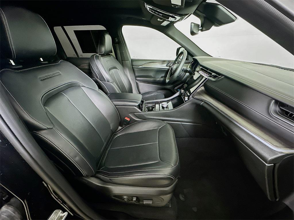 used 2022 Jeep Grand Cherokee car, priced at $33,500