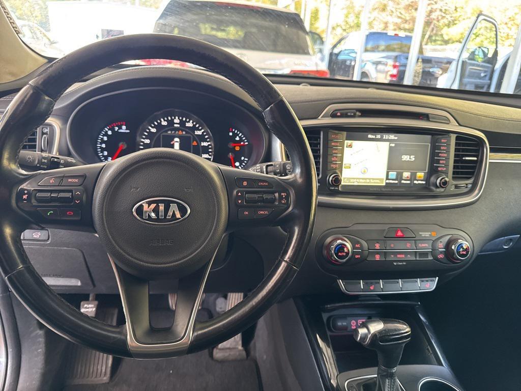 used 2016 Kia Sorento car, priced at $11,999
