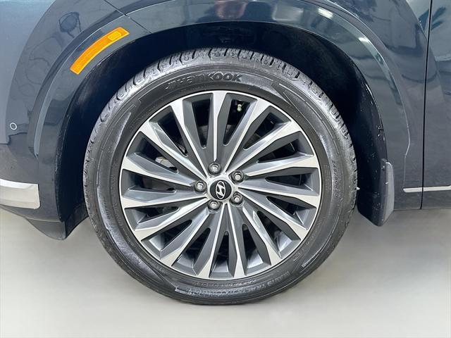 used 2024 Hyundai Palisade car, priced at $39,999
