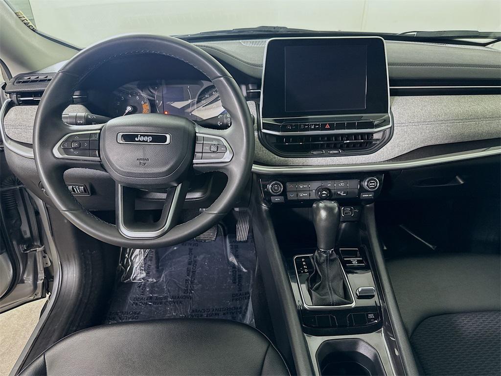 used 2022 Jeep Compass car, priced at $17,100