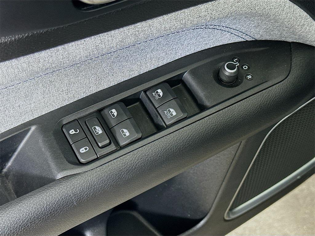 used 2022 Jeep Compass car, priced at $17,100