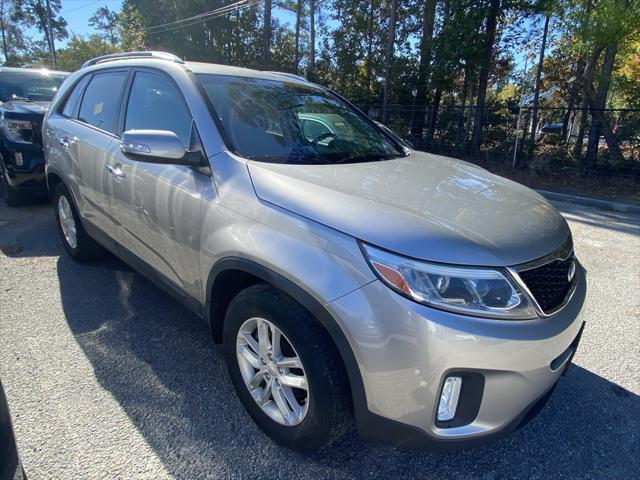 used 2014 Kia Sorento car, priced at $11,707