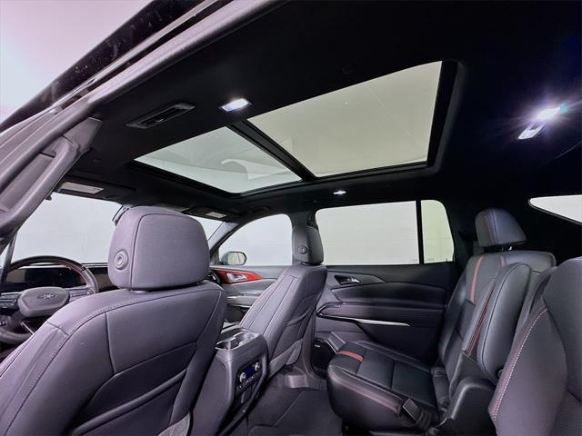 used 2024 Chevrolet Traverse car, priced at $53,999