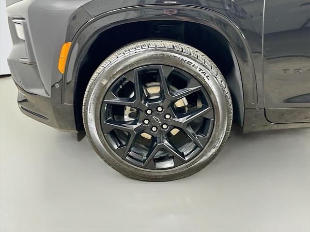 used 2024 Chevrolet Traverse car, priced at $53,999