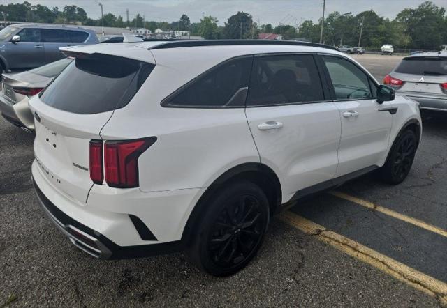 used 2021 Kia Sorento car, priced at $21,914