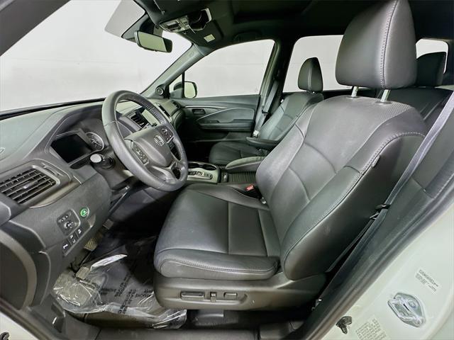 used 2022 Honda Passport car, priced at $26,500