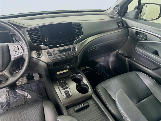 used 2022 Honda Passport car, priced at $26,500