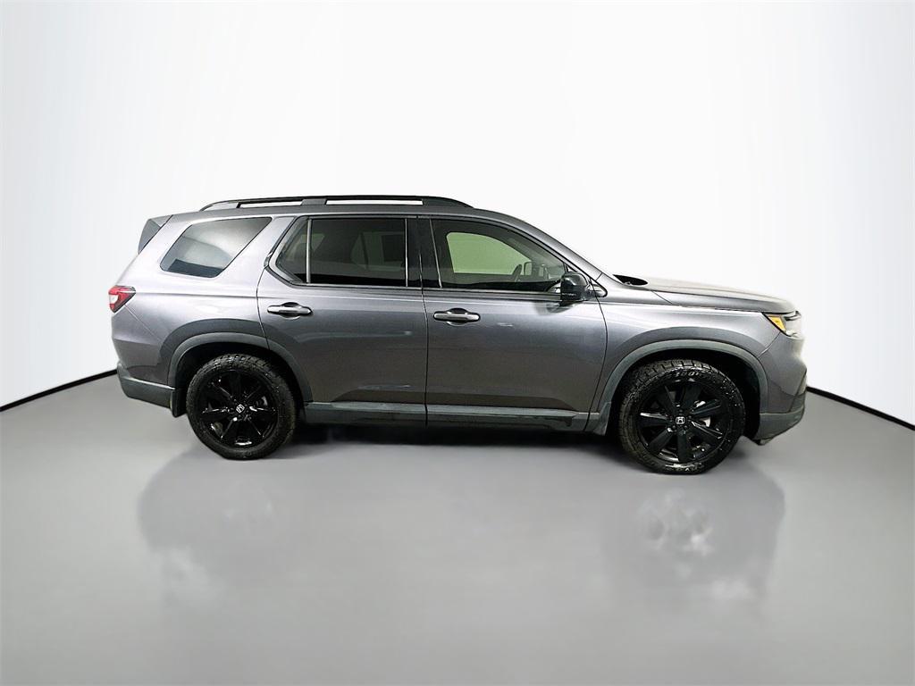 used 2025 Honda Pilot car, priced at $48,724