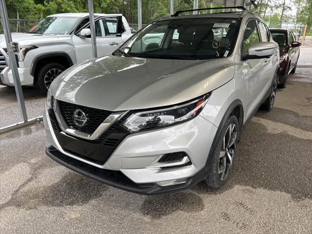 used 2021 Nissan Rogue Sport car, priced at $22,400