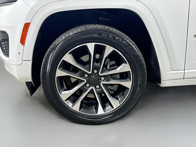 used 2021 Jeep Grand Cherokee L car, priced at $35,996