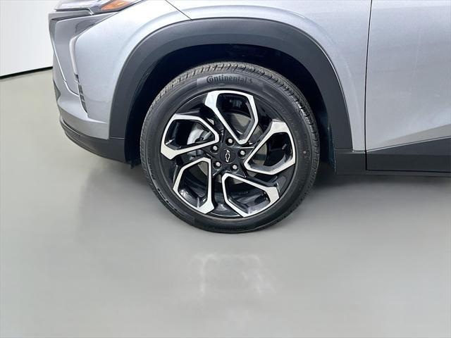 used 2025 Chevrolet Trax car, priced at $23,714