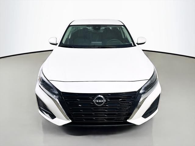 used 2023 Nissan Altima car, priced at $19,897