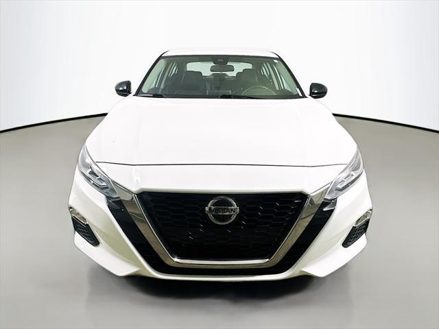 used 2022 Nissan Altima car, priced at $19,999