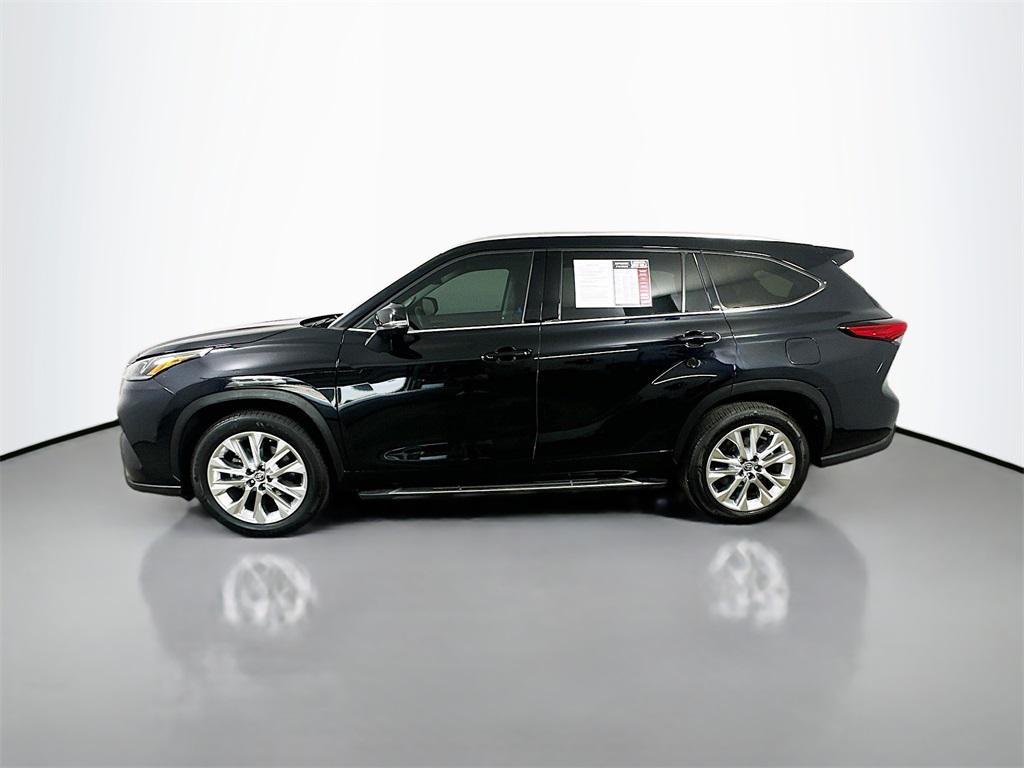 used 2023 Toyota Highlander car, priced at $37,700