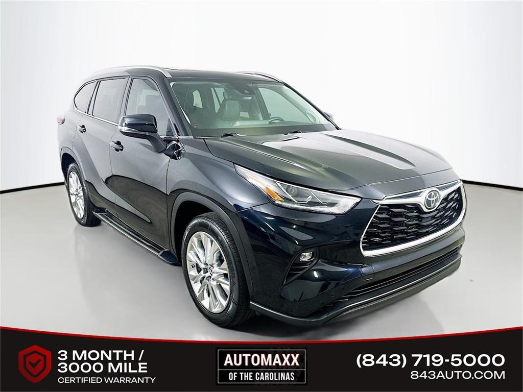 used 2023 Toyota Highlander car, priced at $37,700