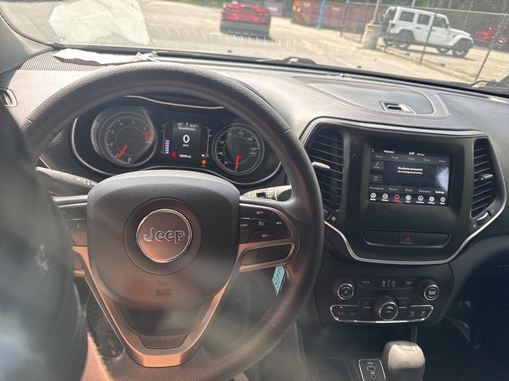 used 2019 Jeep Cherokee car, priced at $15,404