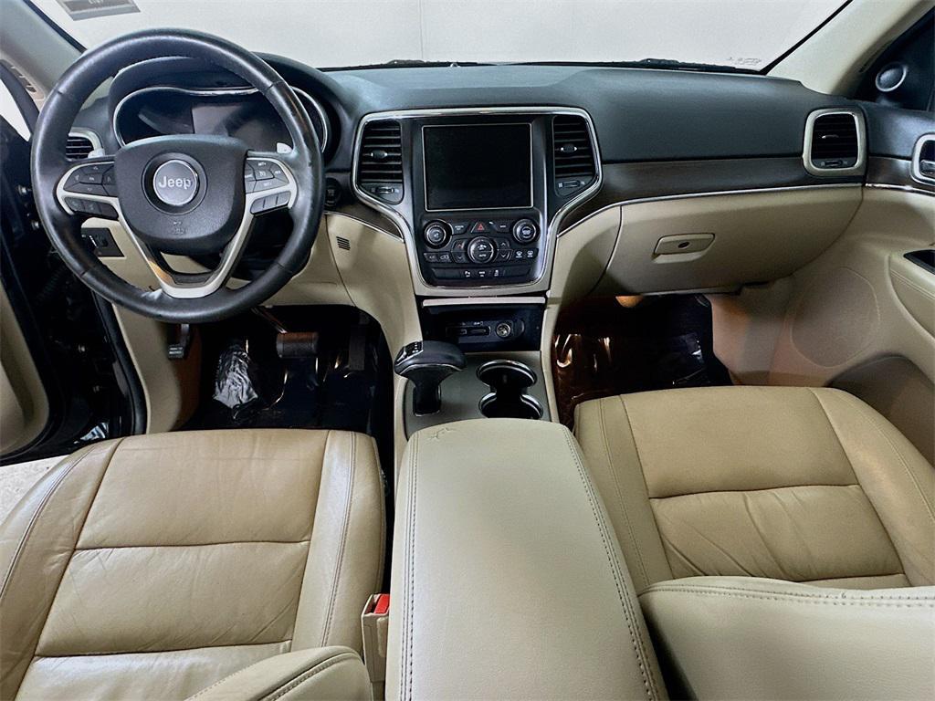used 2015 Jeep Grand Cherokee car, priced at $13,531