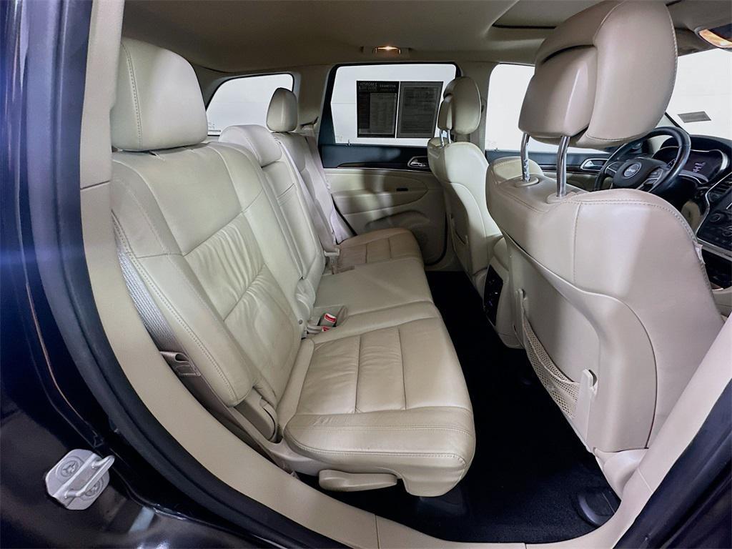 used 2015 Jeep Grand Cherokee car, priced at $13,531