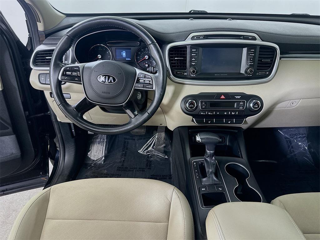 used 2019 Kia Sorento car, priced at $14,382